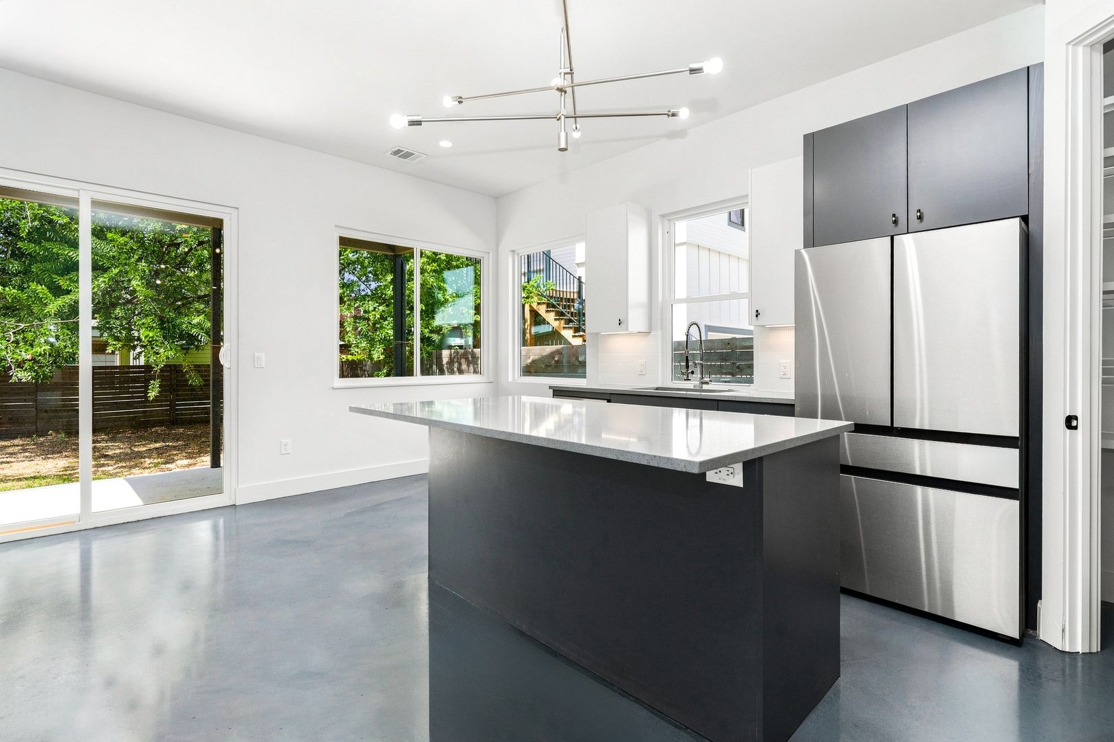 Premium Central Austin Property 8 of 12
