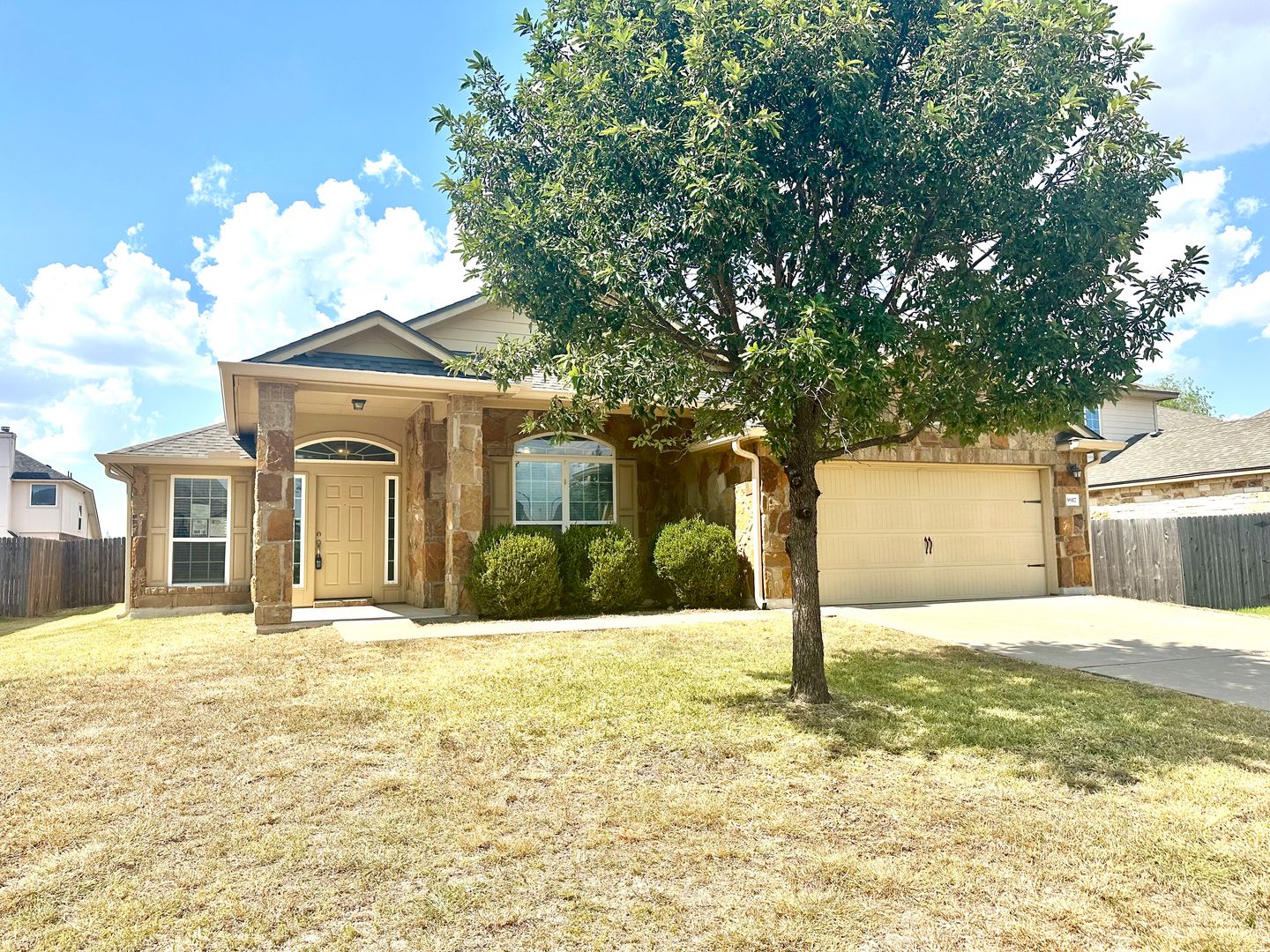 Waco House: 9917 Desperado Dr.