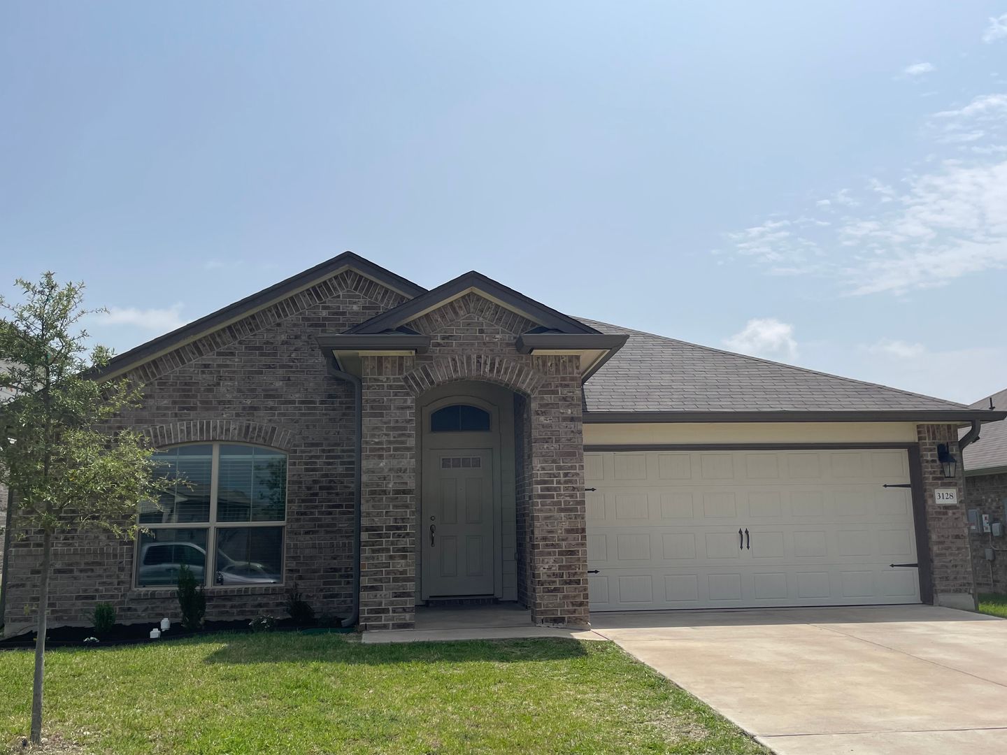 Lorena House: 3128 Brosnan Rd