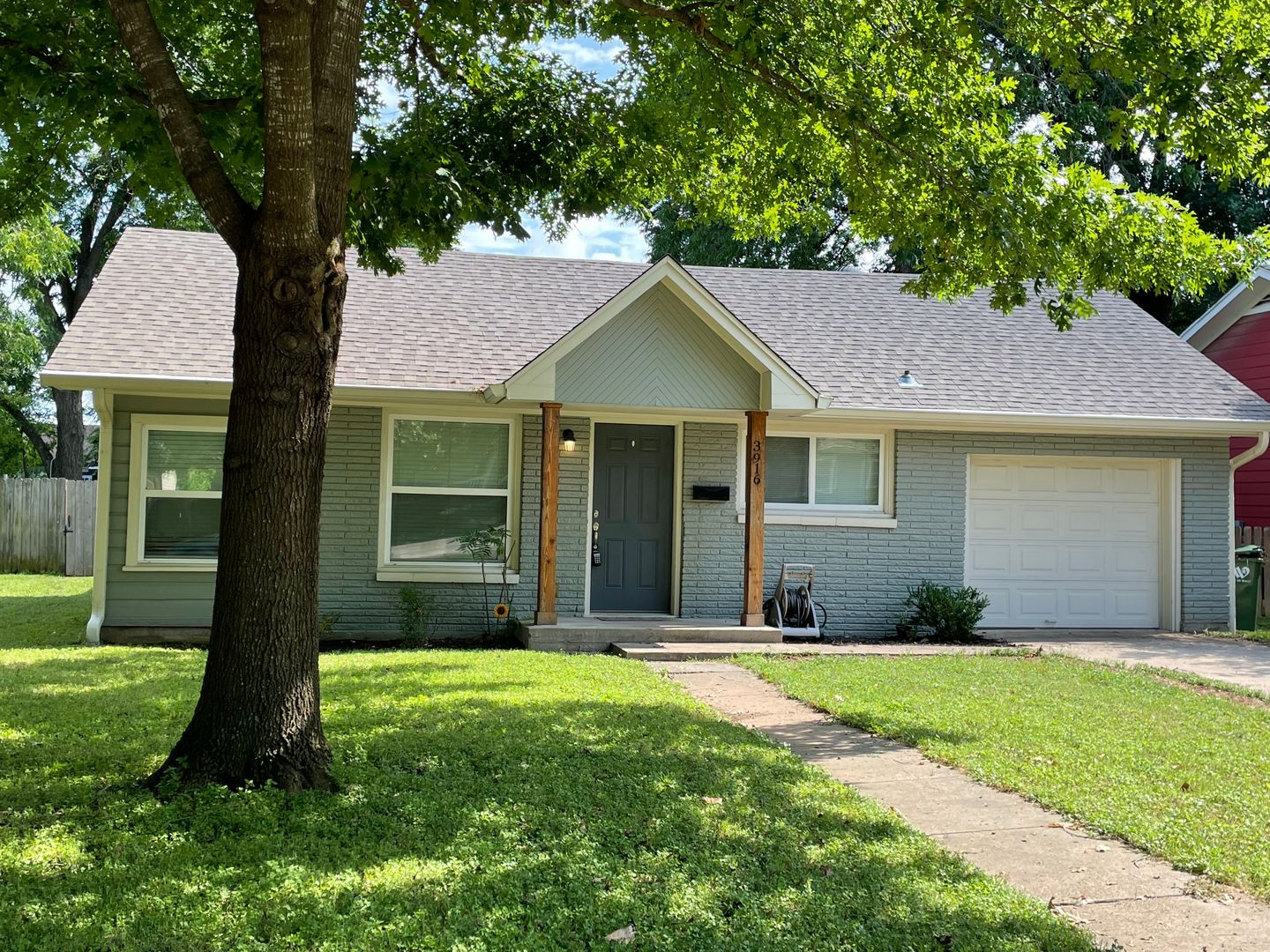 Waco House: 3916 Austin Ave.
