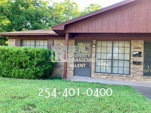 2 Bedroom, 1 Bathroom Duplex for Rent in Waco TX – photo 1