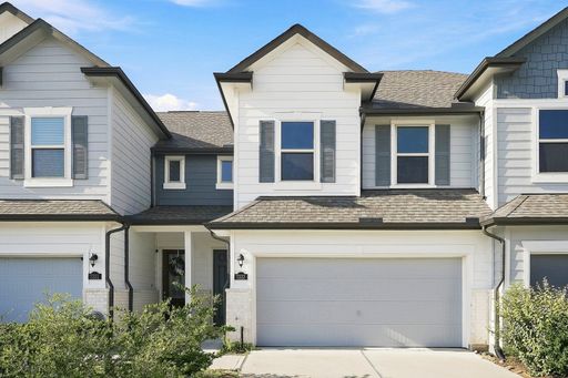 Parkway Trails Villas community