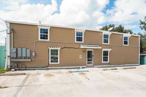 2 Bedroom Apartment – 2680 FM 517 - Unit #7, San Leon, TX 77539