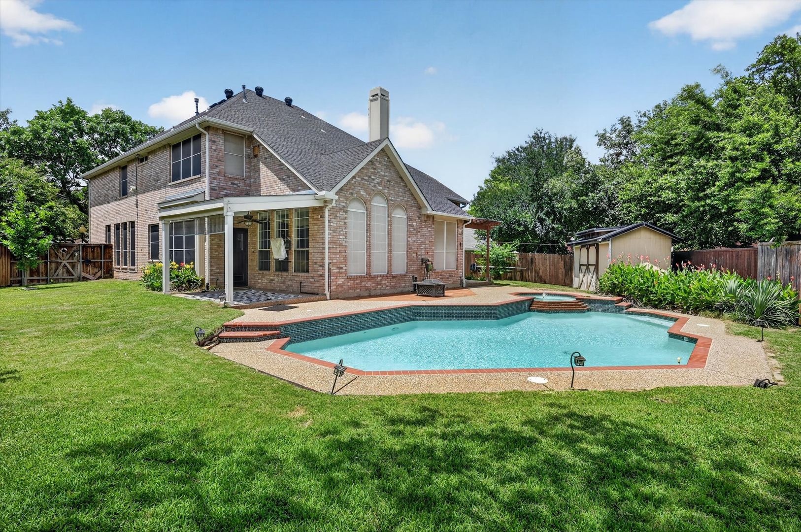 Flower Mound House: 2400 Sweet Grass Trl.