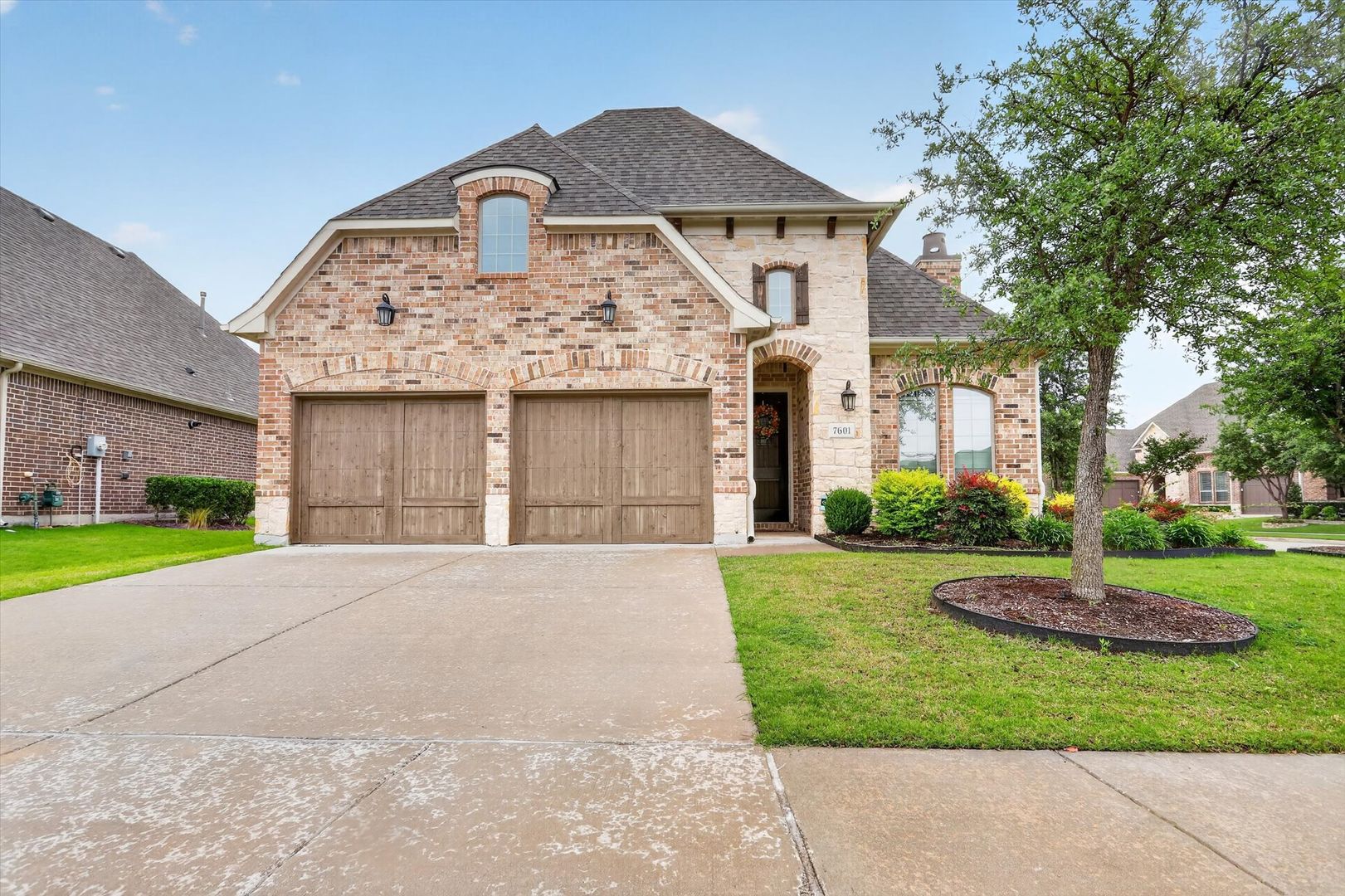 The Colony House: 7601 Haddington