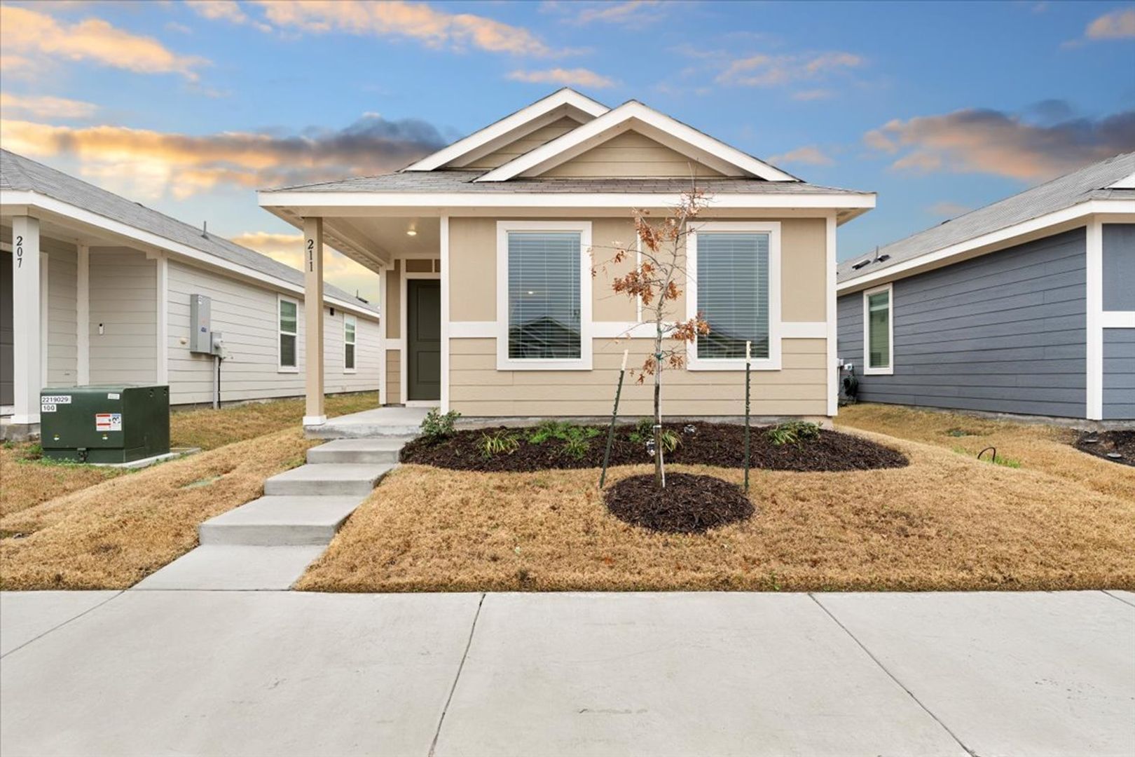 Princeton House: 211 Herman Lane