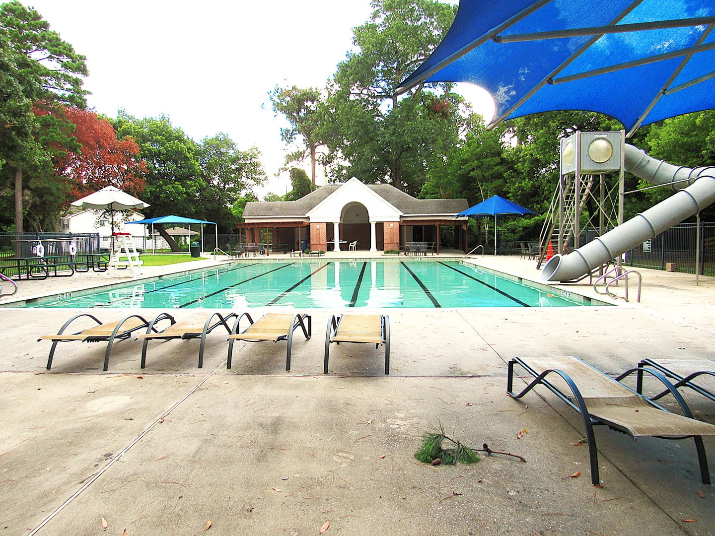Pool at 6819 Kingwood Glen Drive