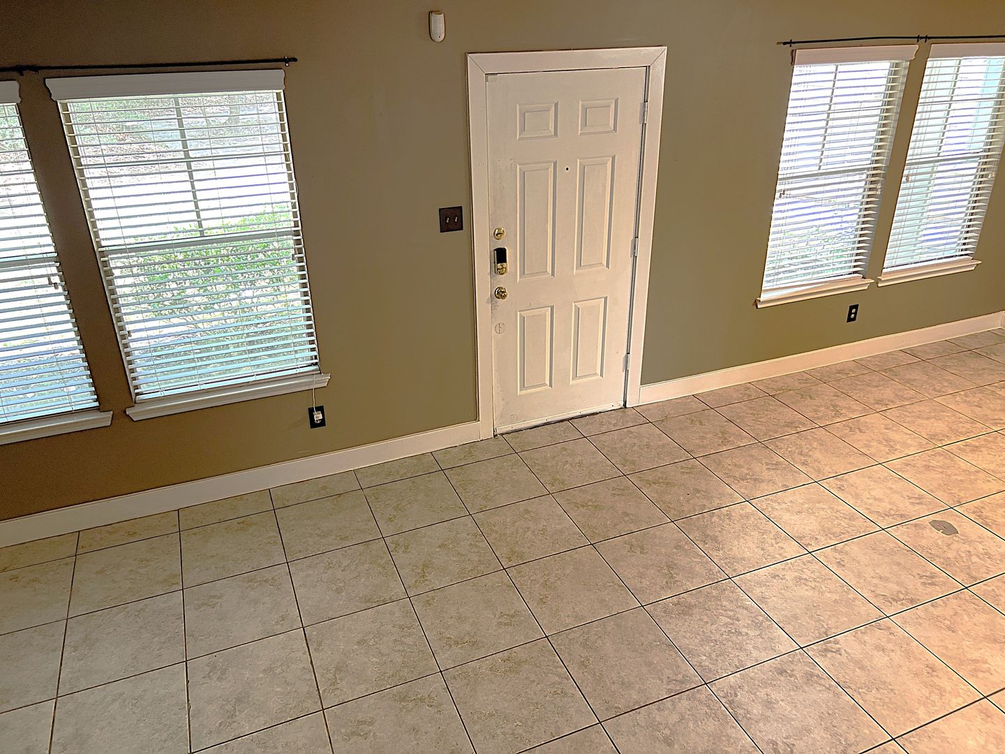 6819 Kingwood Glen Drive 6 of 12