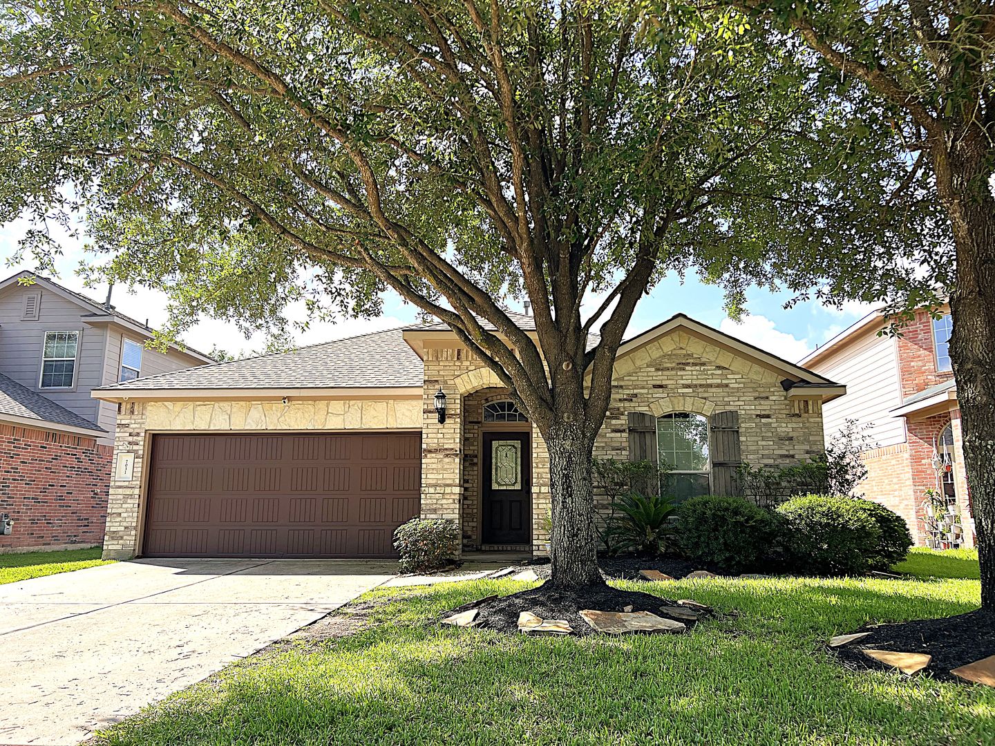 SPRING House: 7031 WINDY RUN CT
