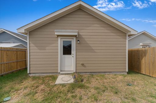 Beautiful 4-Bedroom Home in Tillage Farms | Move-In Ready – photo 1