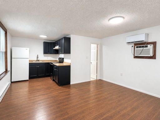 1BR Cottage