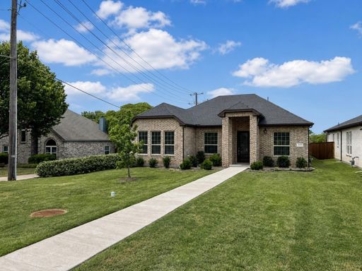 Beautiful 4BR/3BA Home in Wylie with Stainless Steel Appliances & Fireplace