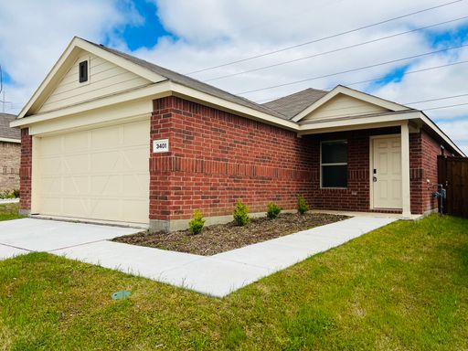 Light and bright 3 bedroom, 2 bathroom home located in Linden Hills!