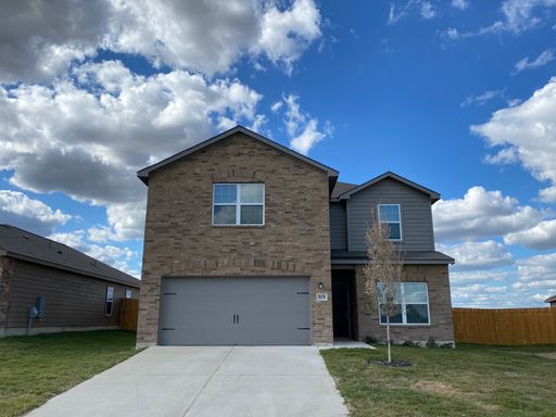 2021 built 5 bedrooms and 2.5 bath home for rent in central Jarrell TX, easy access to I-35