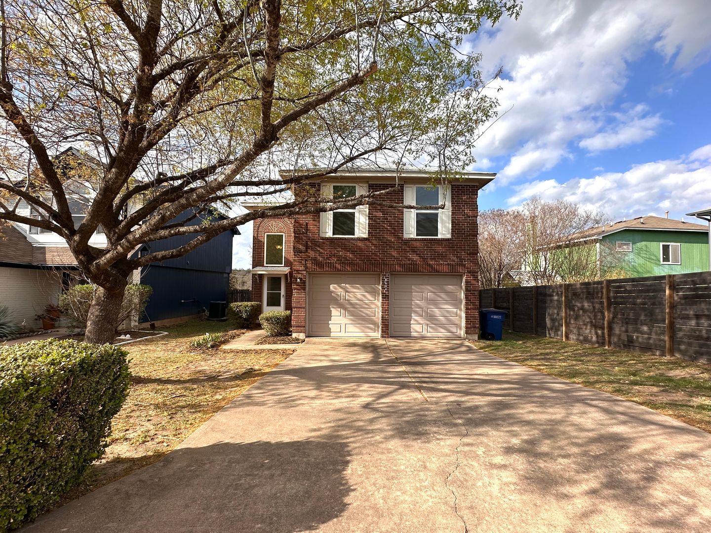 Austin House: 8604 Piney Creek Bnd