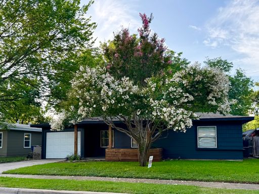 Charming 3-Bedroom Home in Westworth Village with Fresh Updates