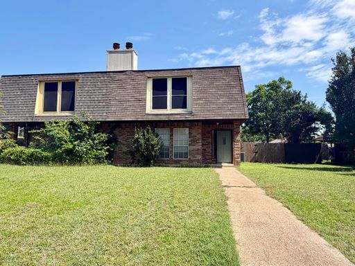 1301 Lovell Dr – photo 1