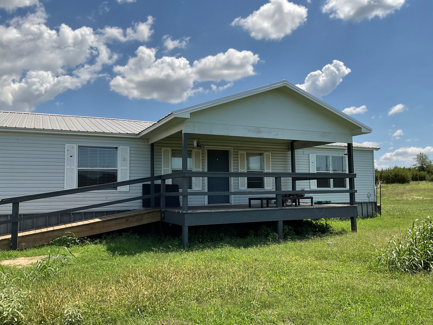 Burnet House: 285 CR 112