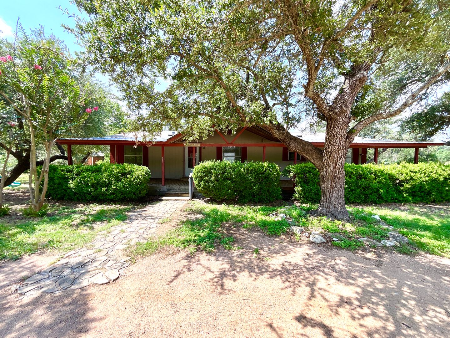 Bertram House: 1010 Brooks Mill Road