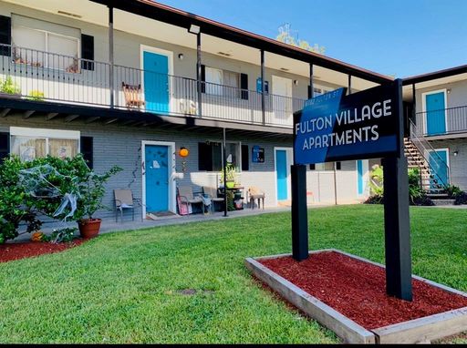 Move in Special - 1st Month's Rent Free! – photo 1