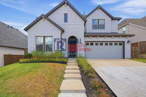 Spacious 4-Bedroom Home with Office, Game Room & Media Room in Walsh – photo 1