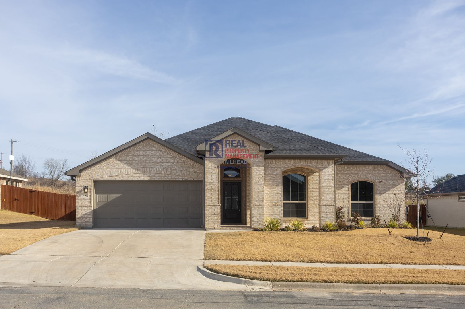 Glen Rose House: 124 Mesa Dr