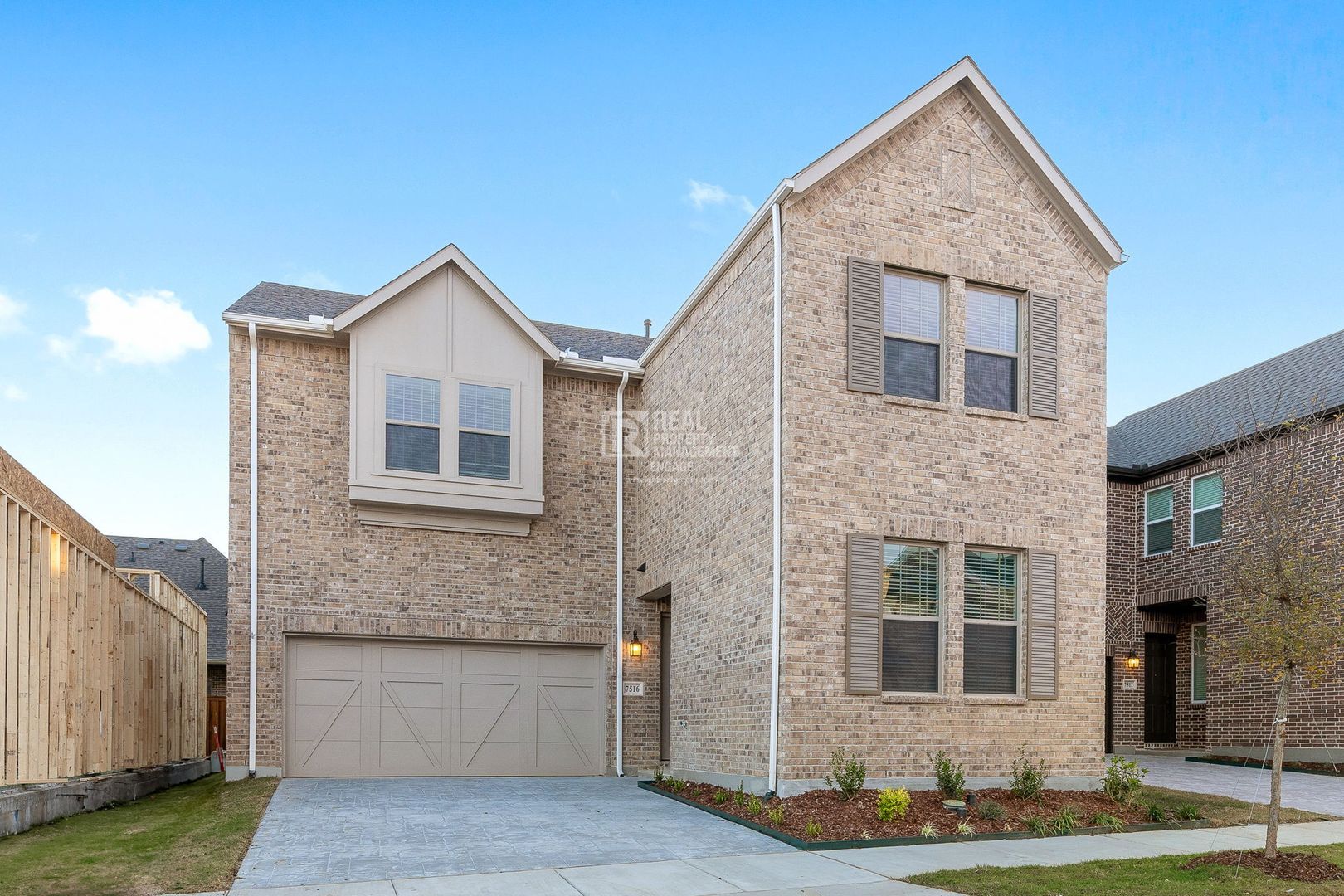 North Richland Hills House: 7516 Jones Dr