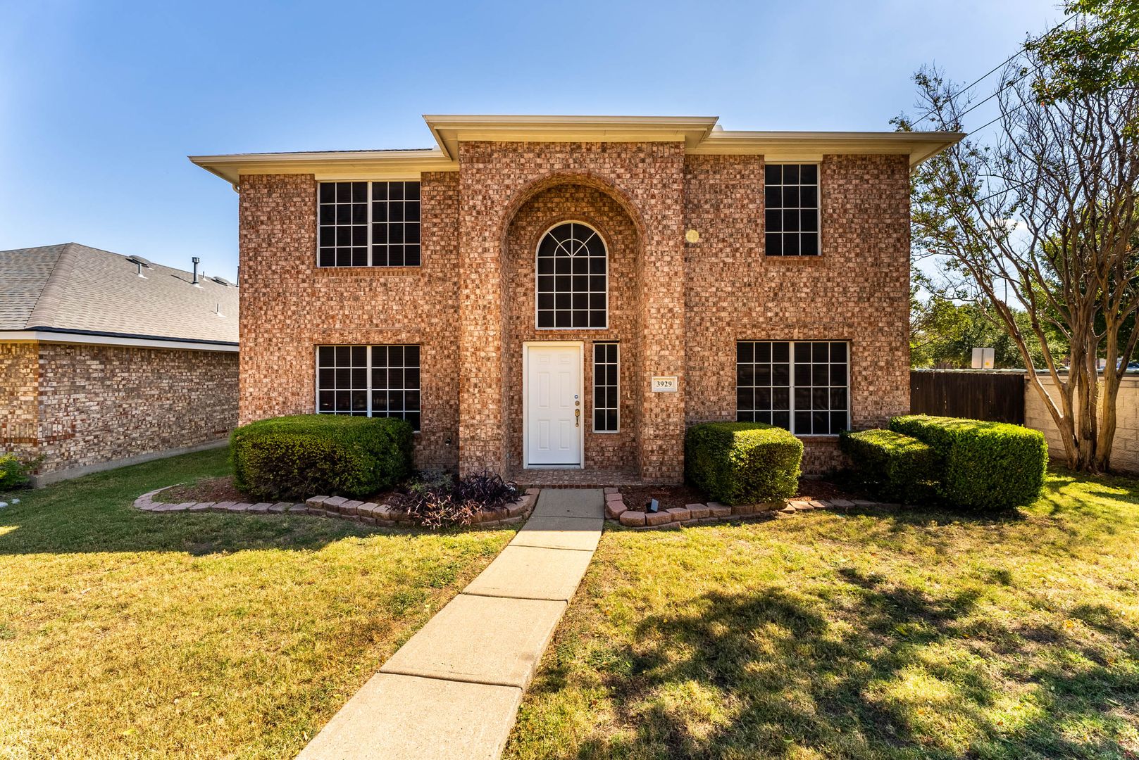 McKinney House: 3929 Acorn Lane