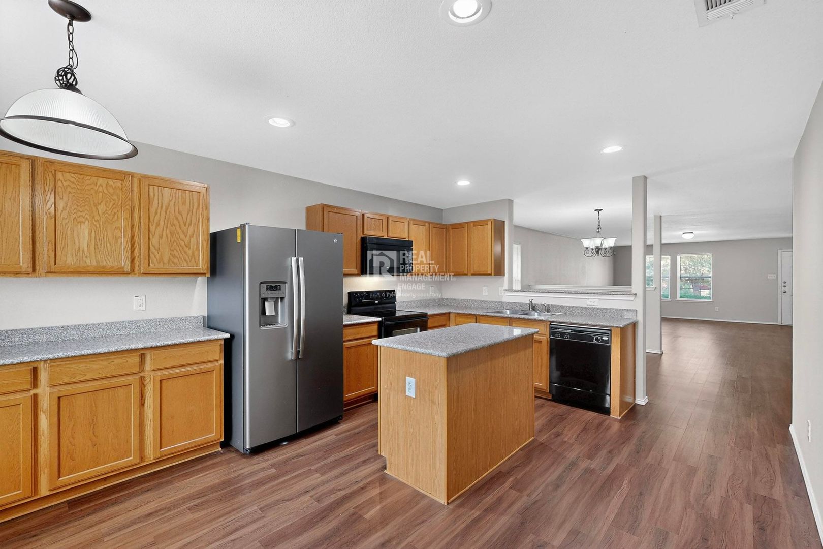 Aubrey House: 708 Lark Dr