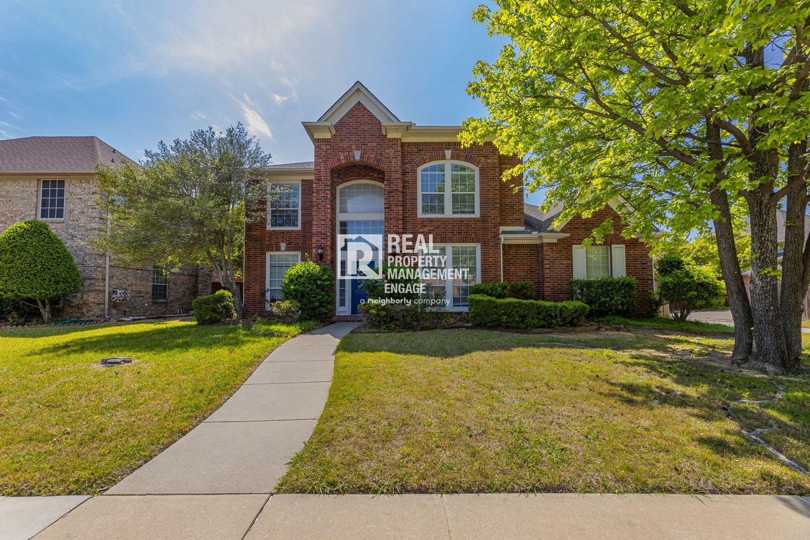 Plano House: 8817 Pocono Drive