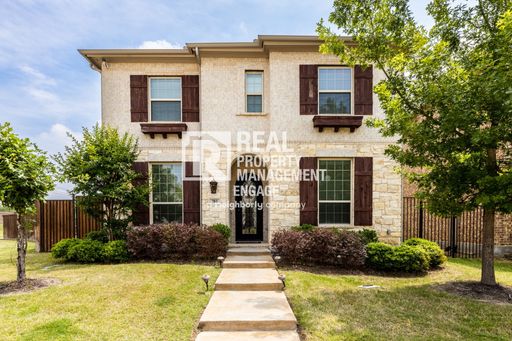 Spacious and Modern Cul-De-Sac Home in Coppell!