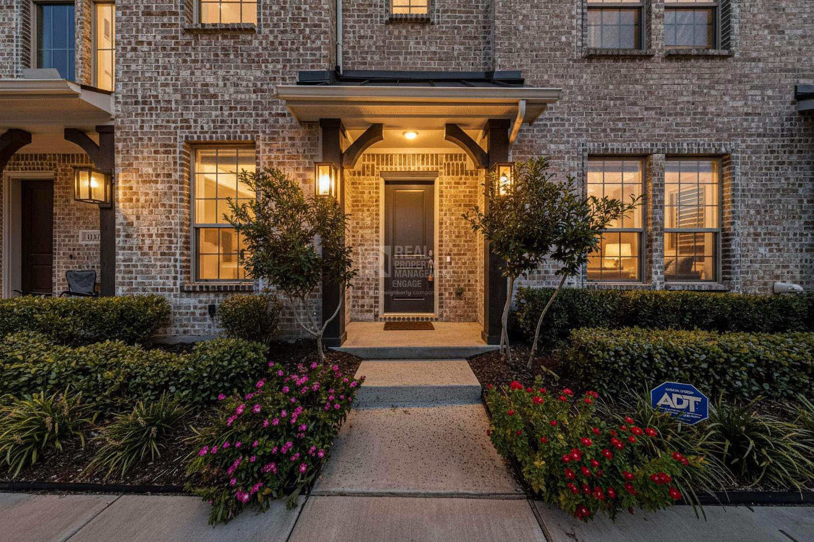 Frisco Townhome: 8168 Foraker St