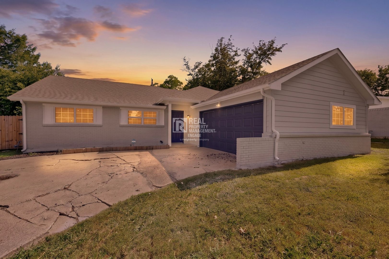 Arlington House: 2508 Skylark Drive