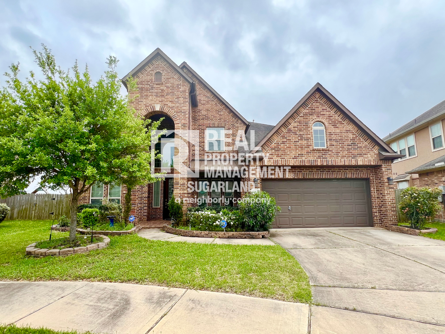 Richmond House: 18607 PELHAM GROVE LANE