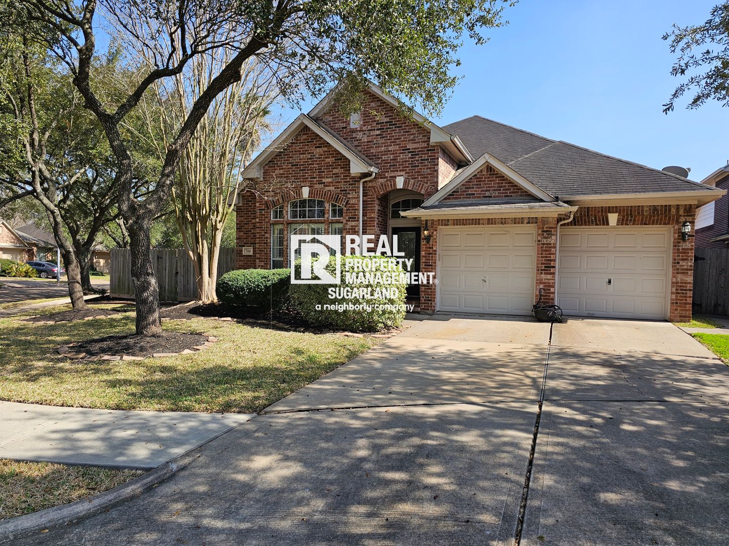 Sugar Land House: 514 Avery Drive