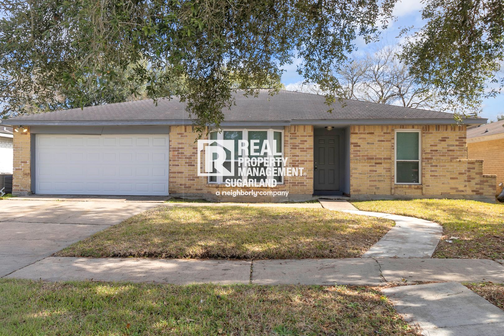Sugar Land House: 10515 Long River Dr