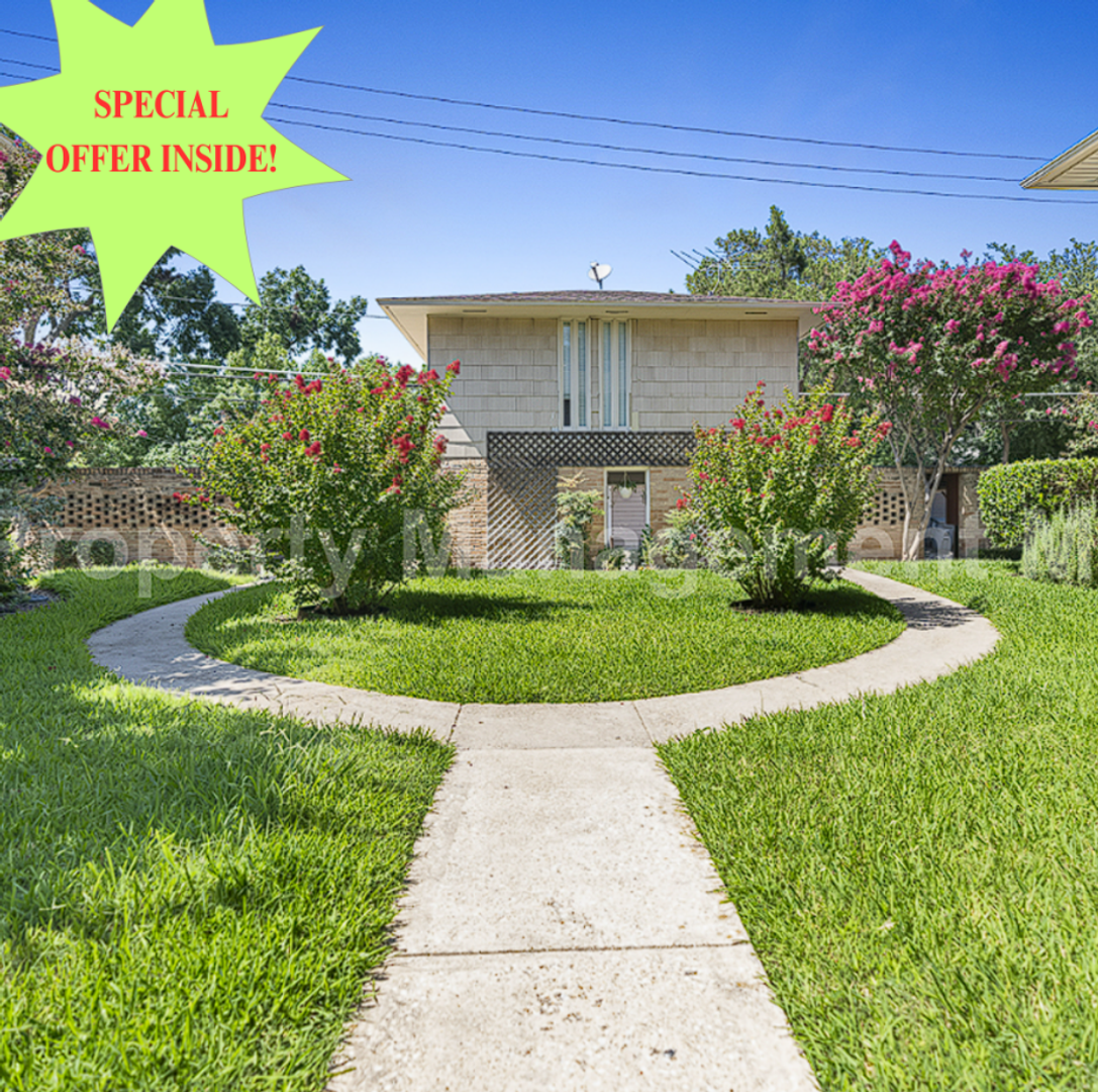 Dallas House: 6127 Bandera Ave Apt B