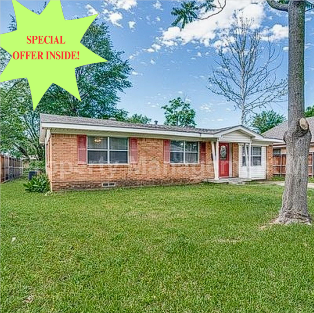 Garland House: 222 Pecos St