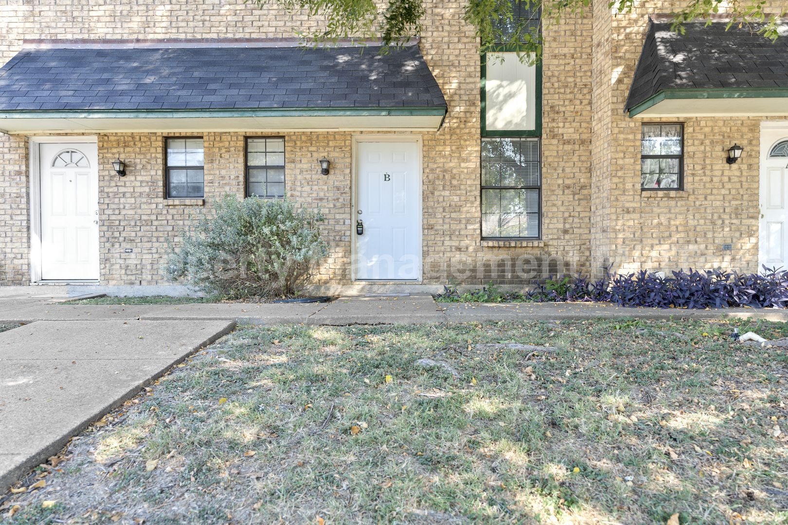 Fort Worth House: 3800 Cibolo Dr. Unit B