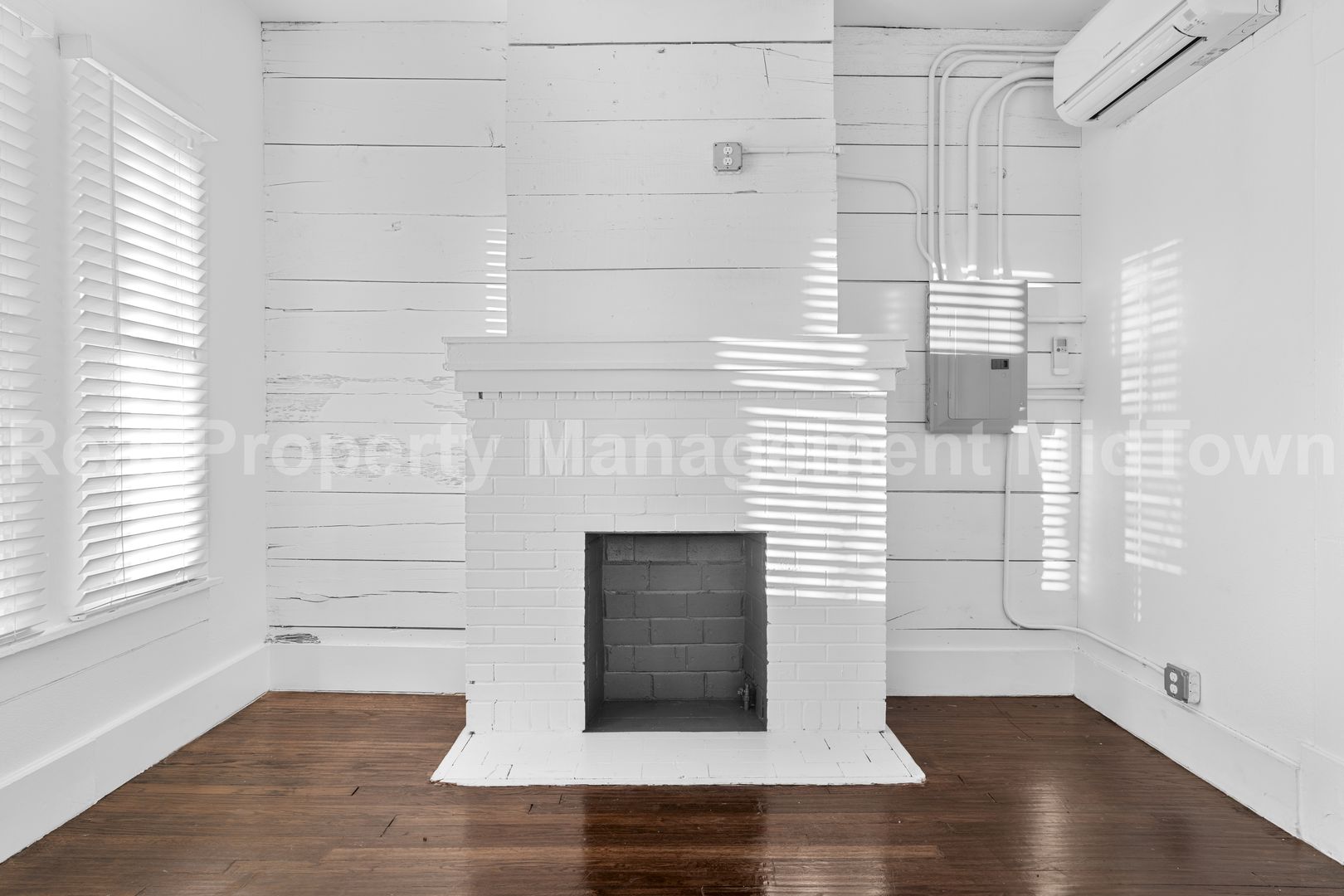 Fort Worth House: 813 May St, Unit 2