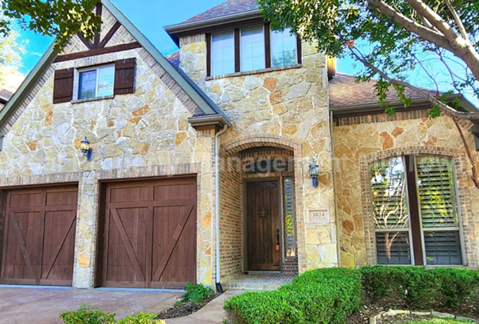 Irving House: 2024 S Hill Dr.