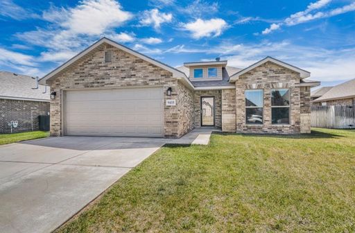 Beautiful Home in Heritage Hills – photo 1