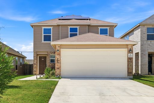 3 Bed, 2.5 bath in Calbrea Reserve with Solar panels! – photo 1