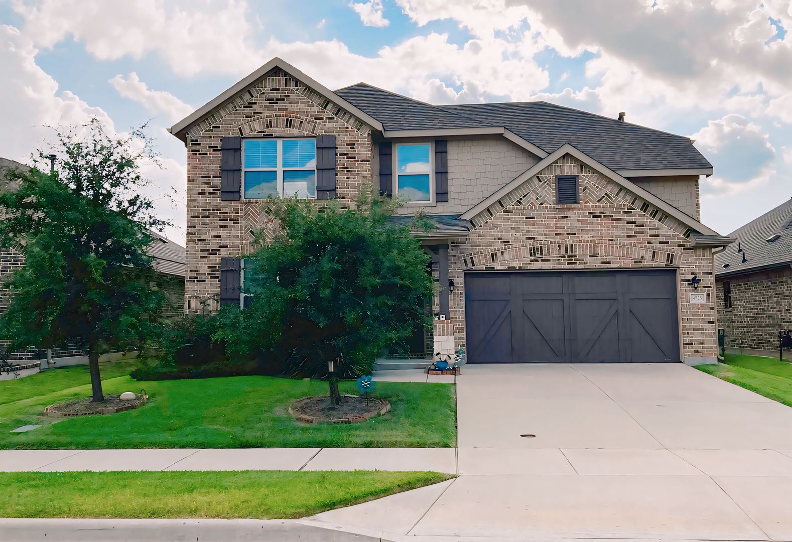 Aubrey House: 4525 Conrad Ave
