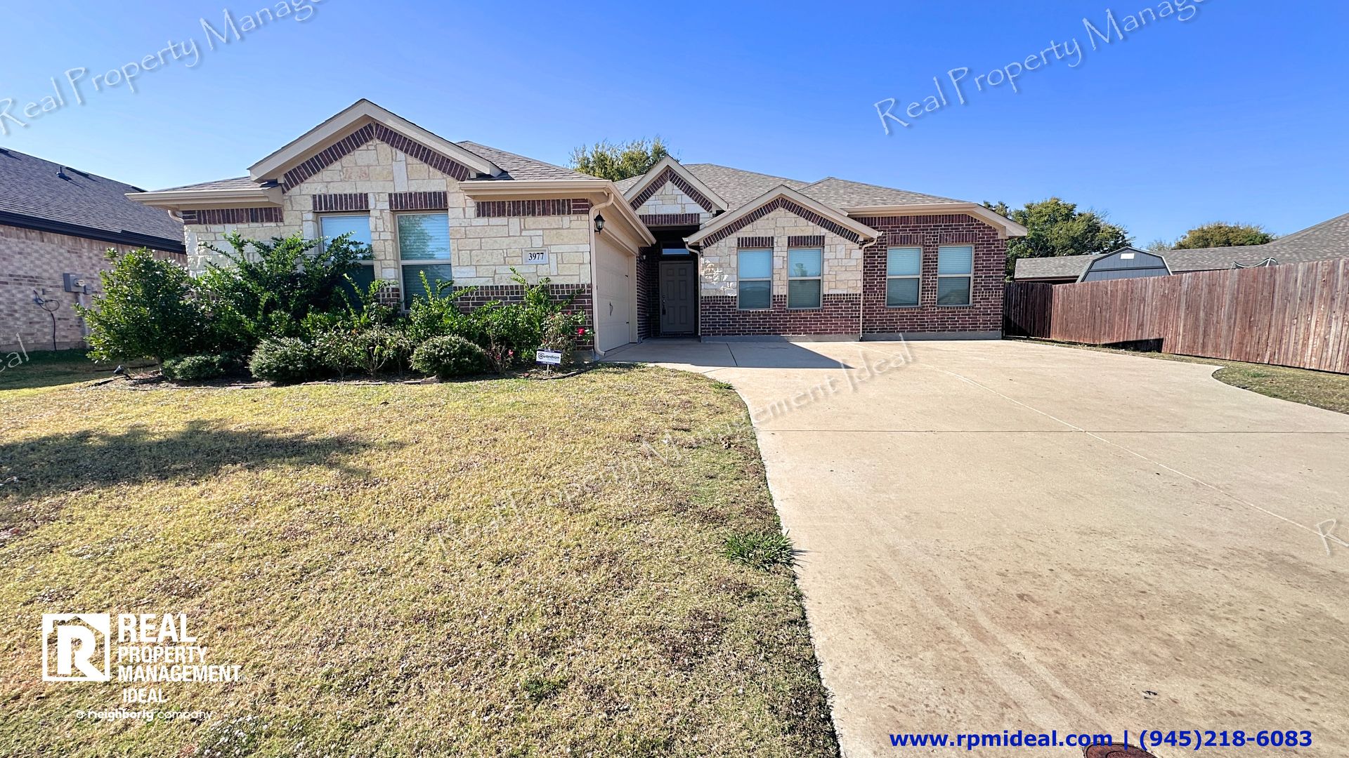 Grand Prairie House: 3977 Winding Hollow Dr