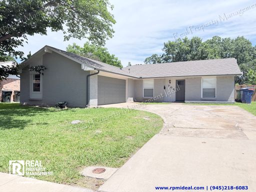 BEAUTIFULLY RENOVATED 3 BEDROOM -2 BATH HOME WITH OFFICE IN GARLAND – photo 1