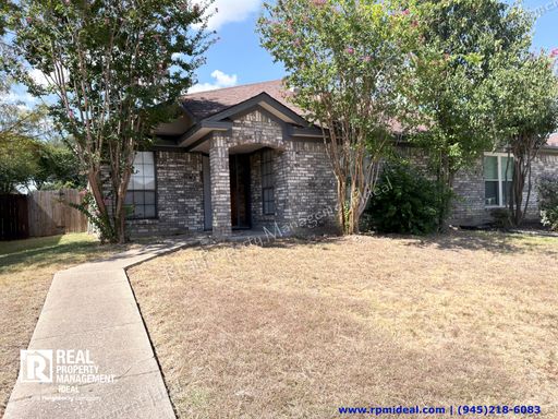 3 Bedrooms, 2 Baths – Charming Home In Garland – photo 1