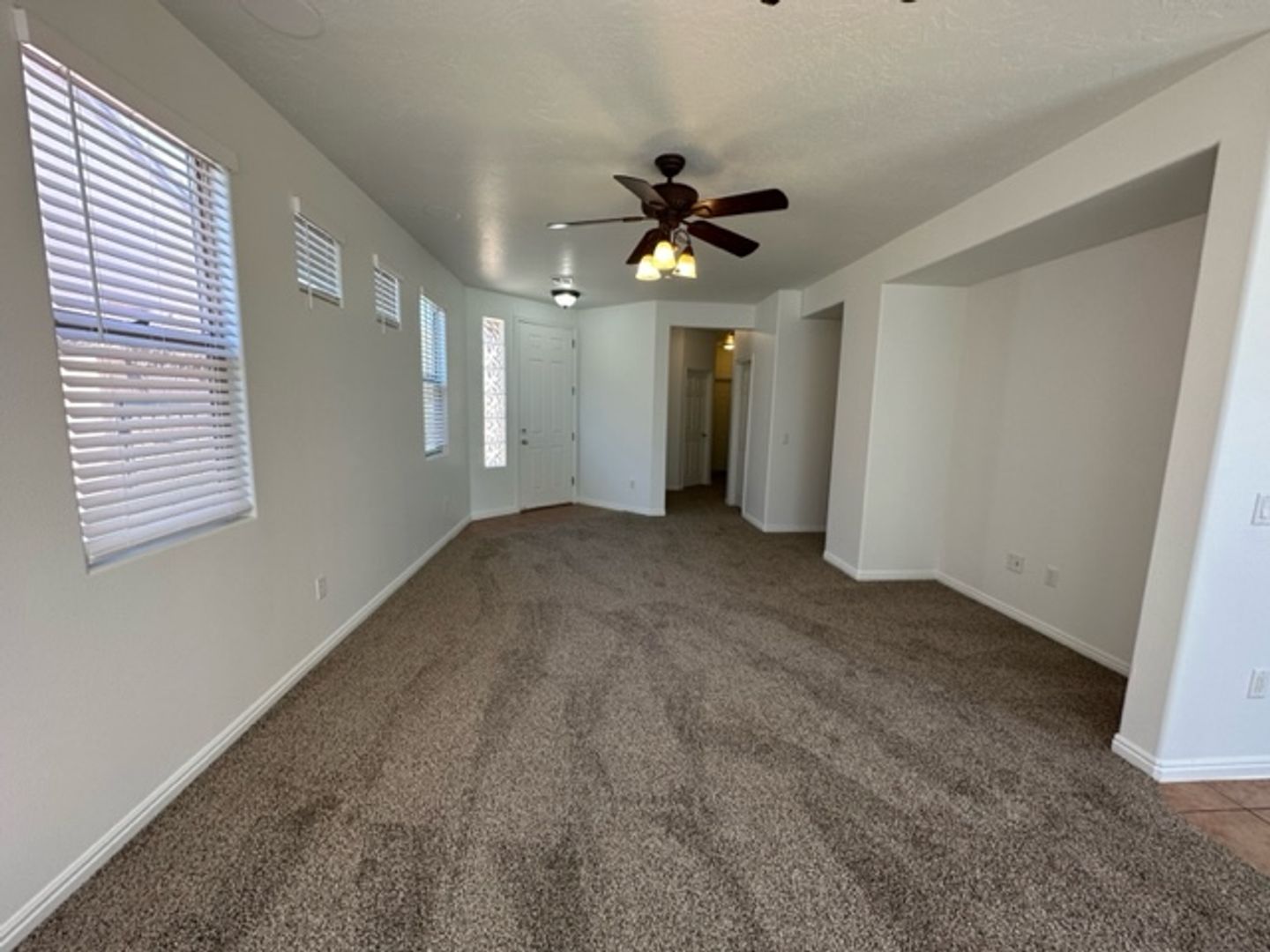 2744 E Slick Rock Rd 4 of 12