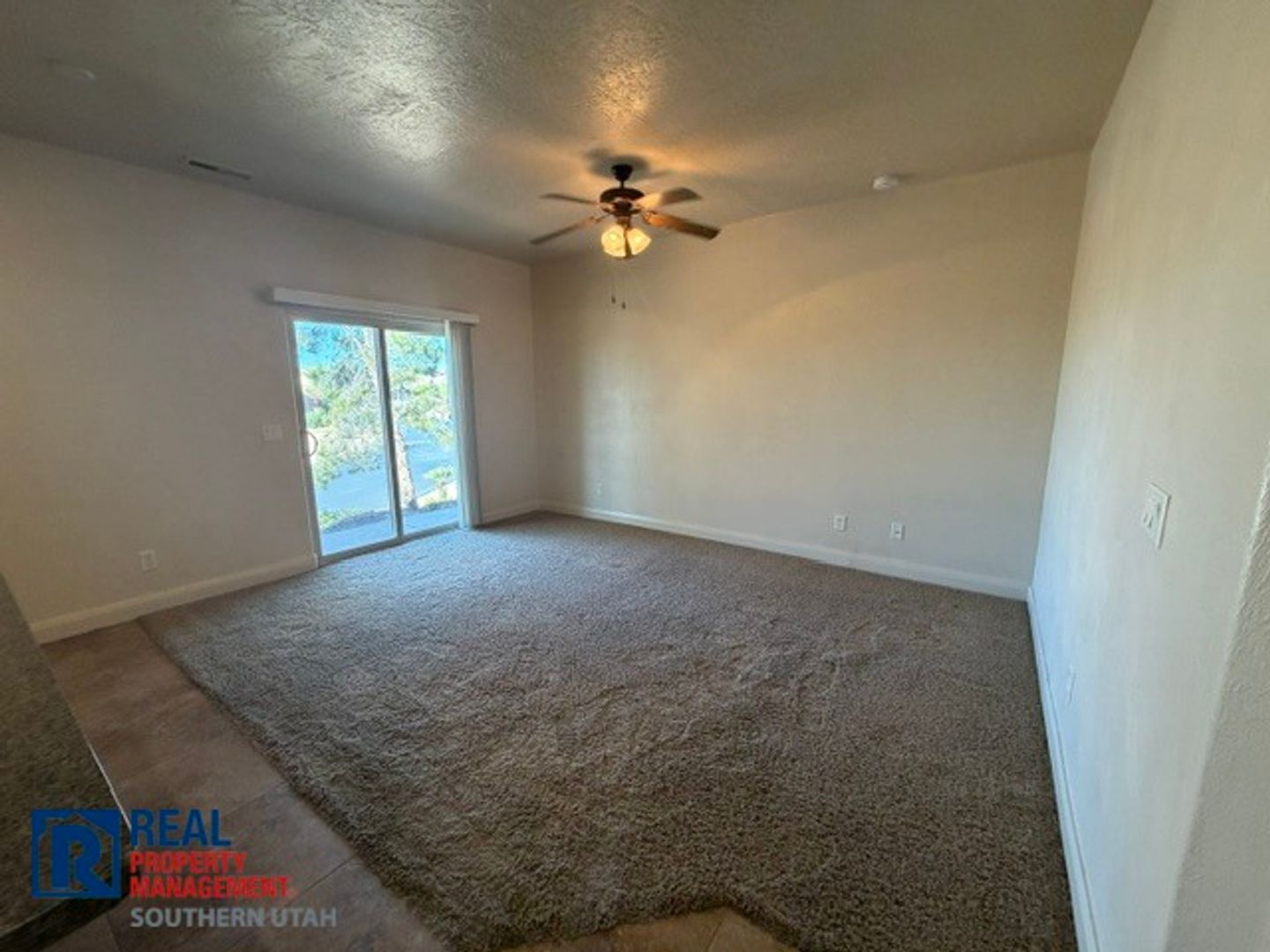 370 W Buena Vista #194 3 of 12