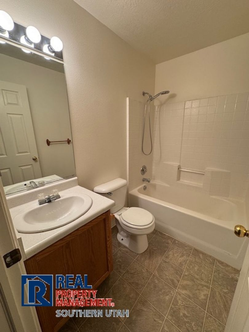 628 W Evans Ridge #3 10 of 10